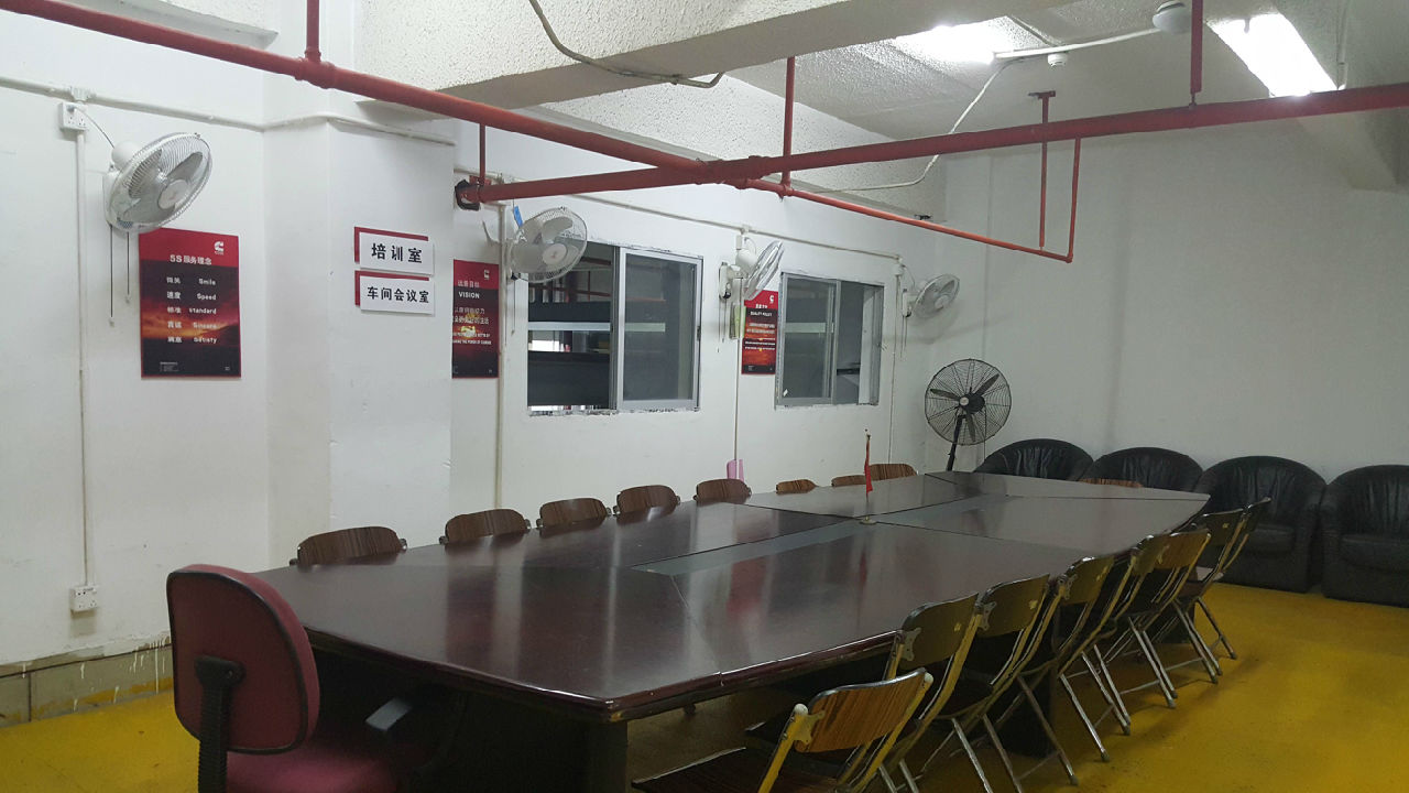 車(chē)間會(huì)議室 (1)_compressed